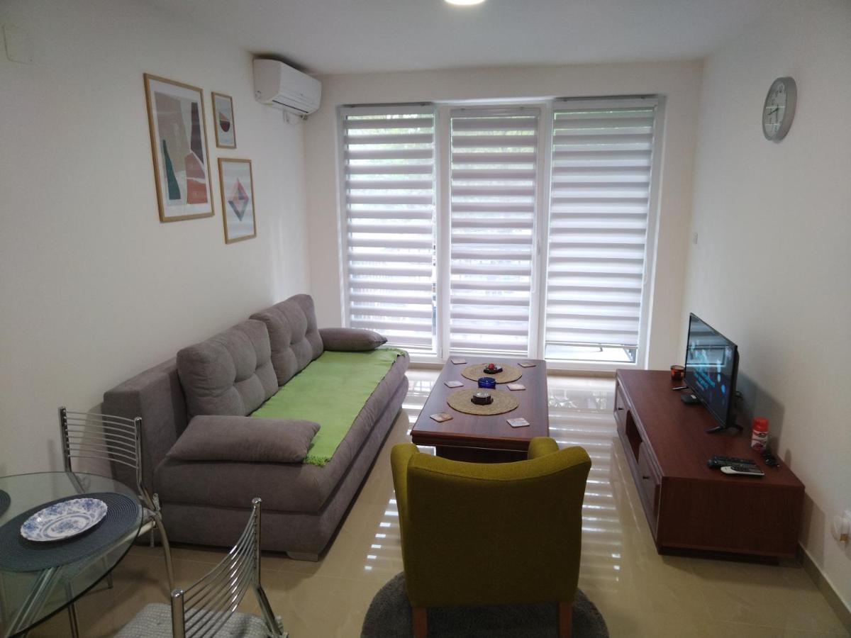 Apartman "N" Srebrno Jezero Ostrovo Exterior foto